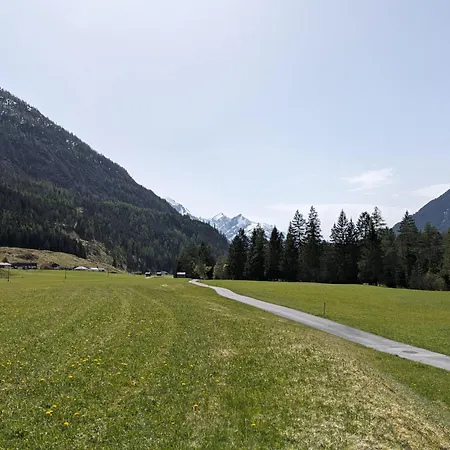 Haus Sprenger 公寓 *